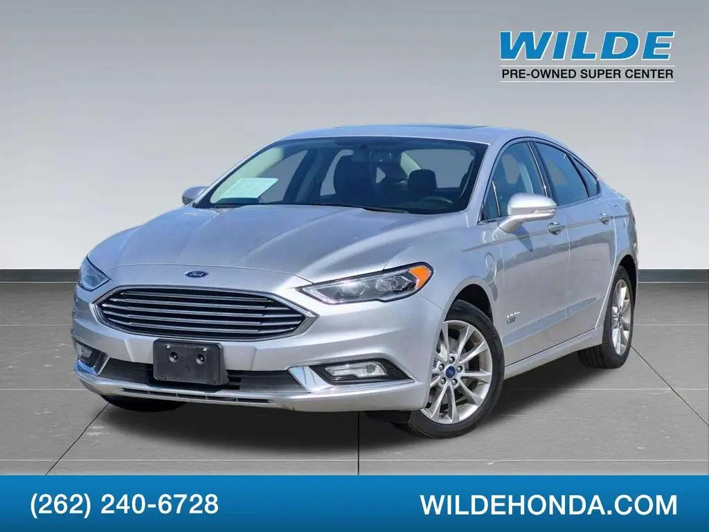 2017 Ford Fusion SE Luxury