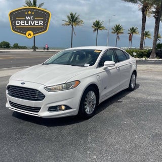 2014 Ford Fusion SE Luxury