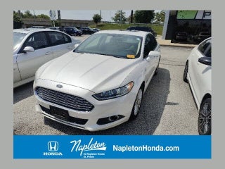2016 Ford Fusion SE Luxury