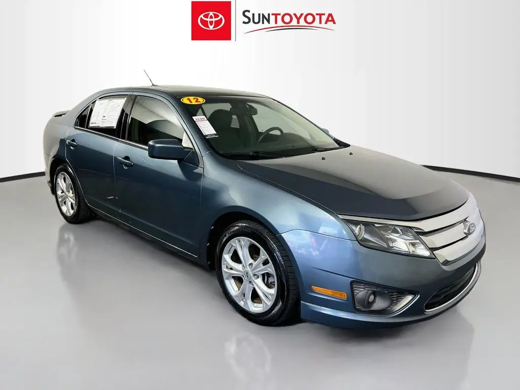 2012 Ford Fusion SE