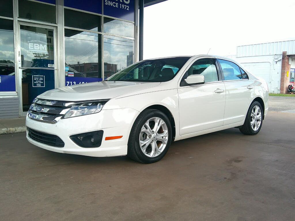 2012 Ford Fusion SE