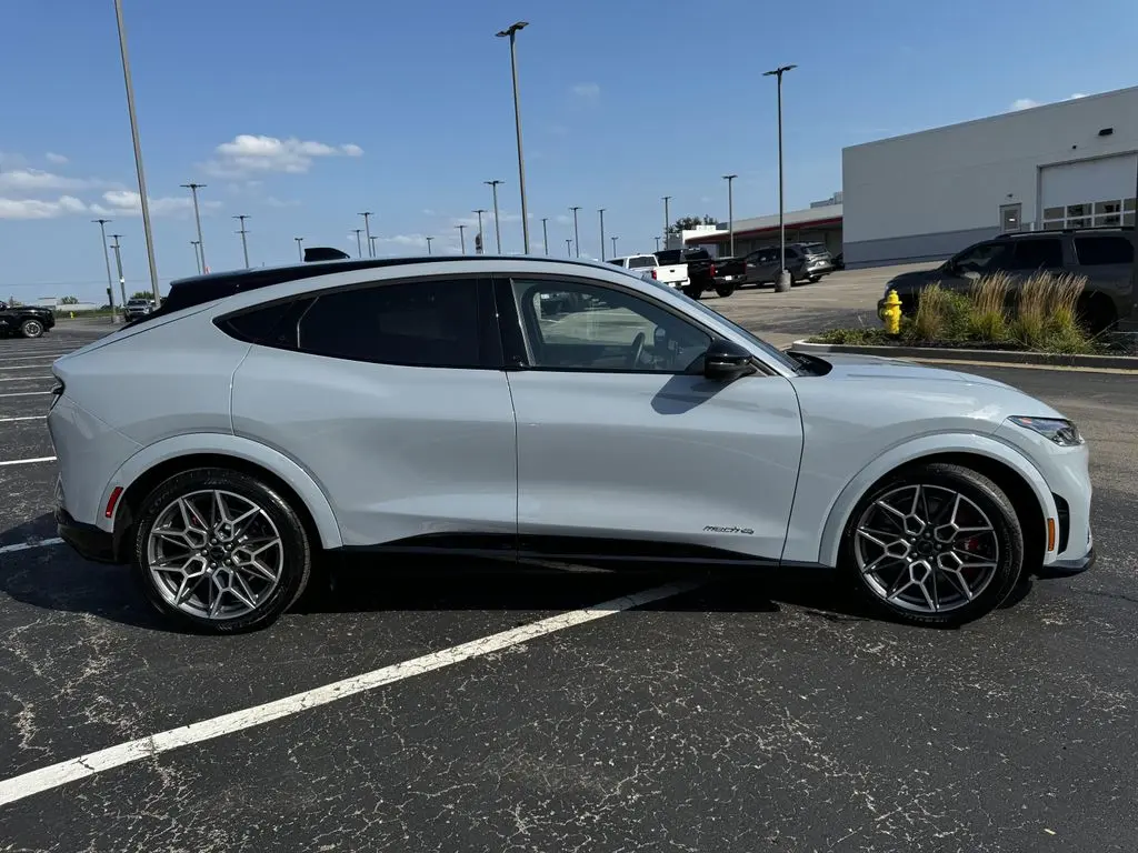 2025 Ford Mustang Mach-E GT