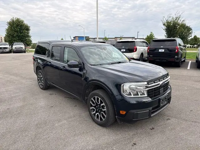 2023 Ford Maverick Lariat