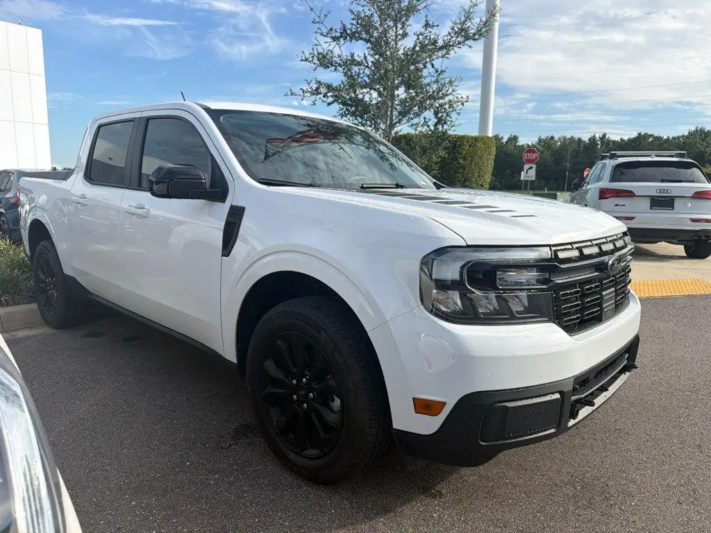 2024 Ford Maverick Lariat