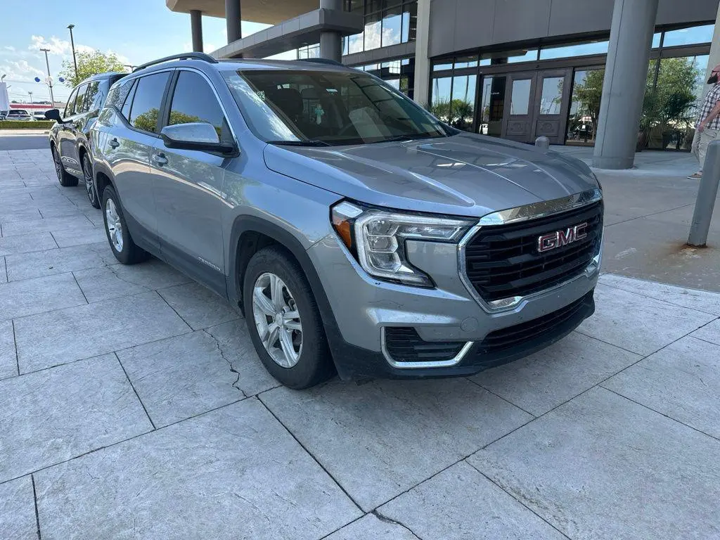 2024 GMC Terrain SLE