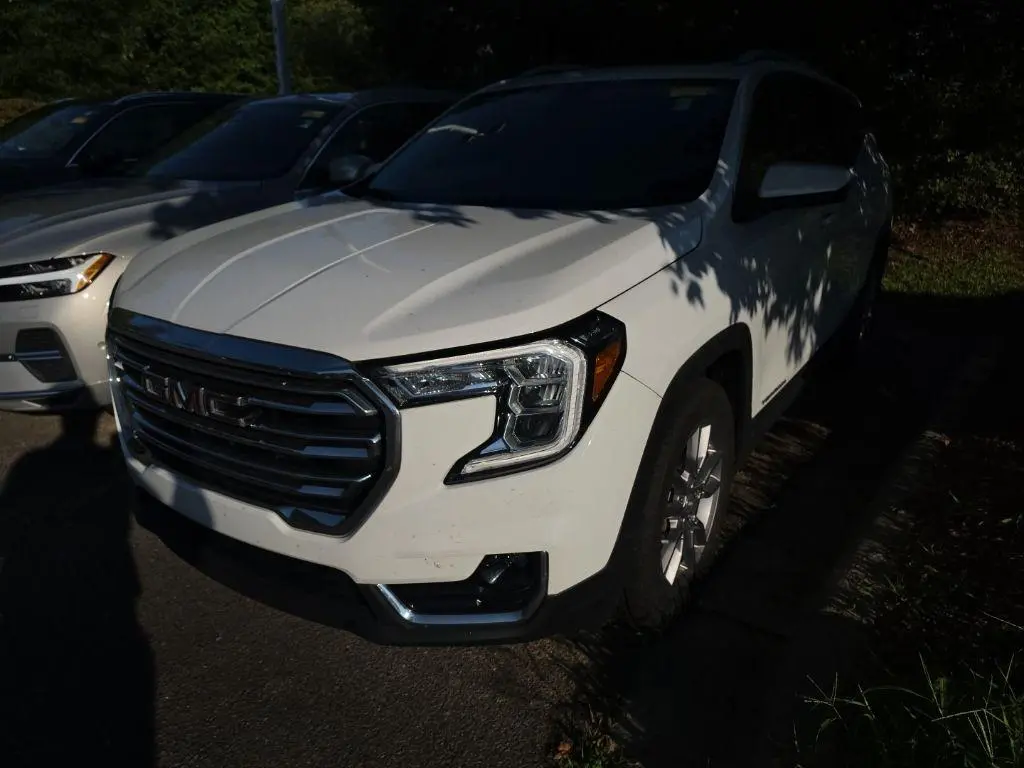 2022 GMC Terrain SLT