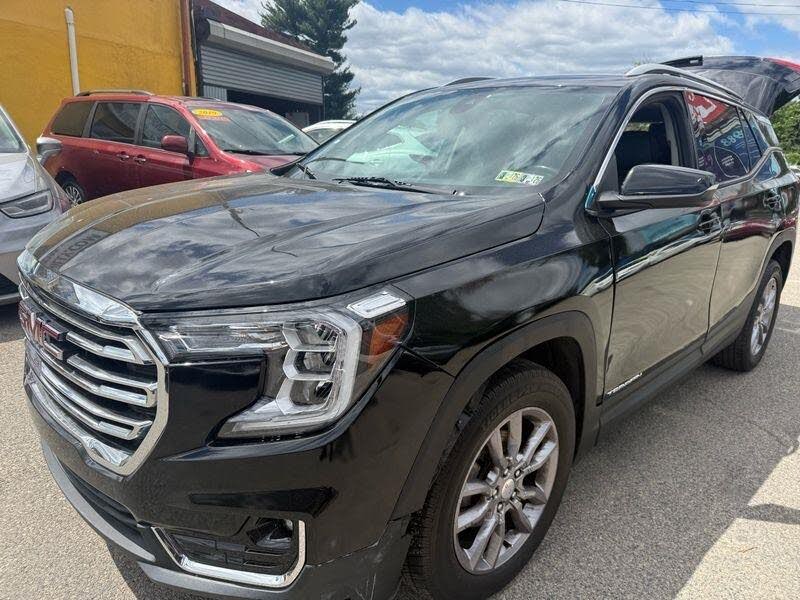 2023 GMC Terrain SLT