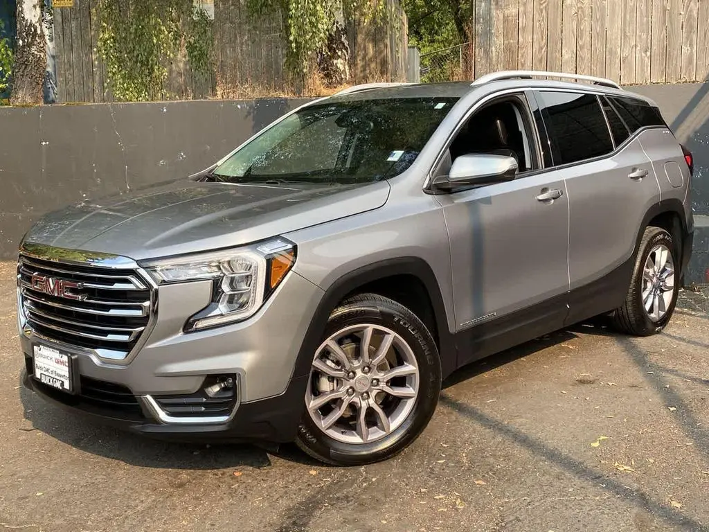 2024 GMC Terrain SLT