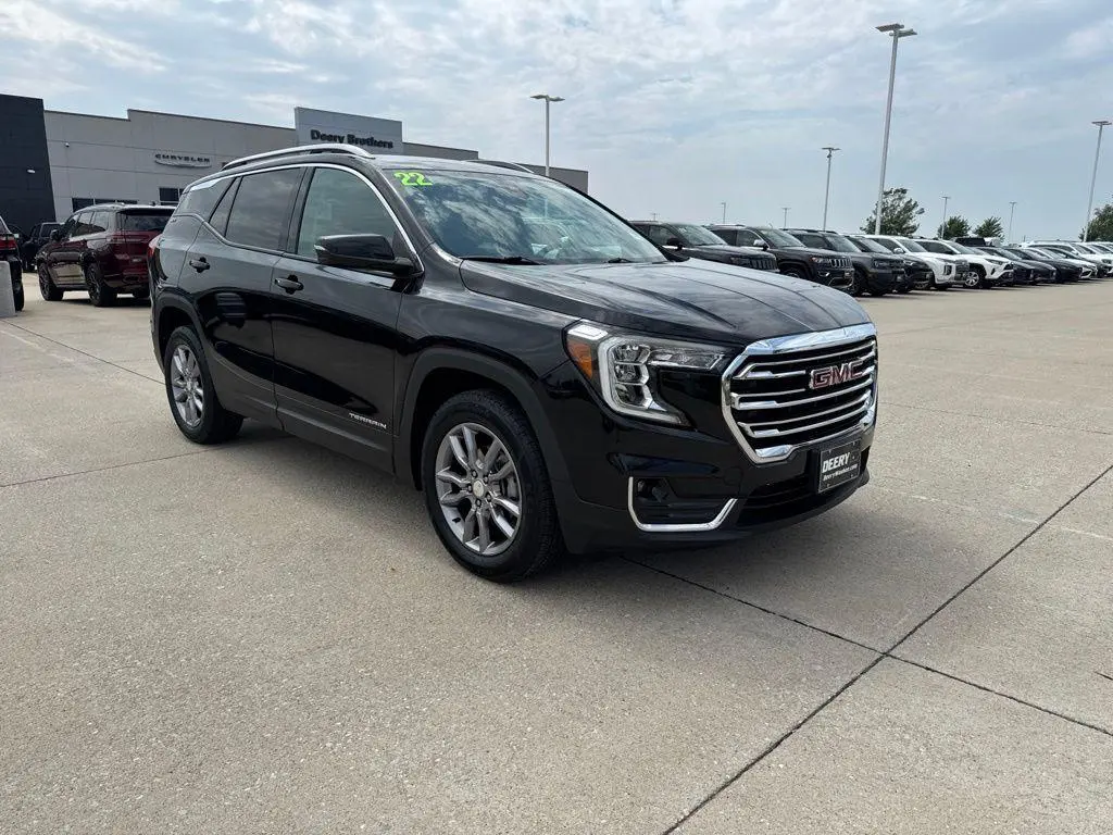 2022 GMC Terrain SLT