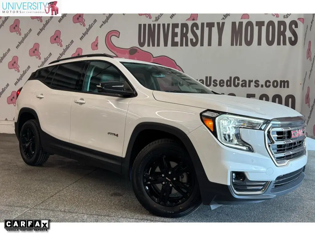 2023 GMC Terrain AT4