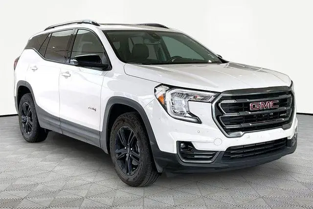 2024 GMC Terrain AT4
