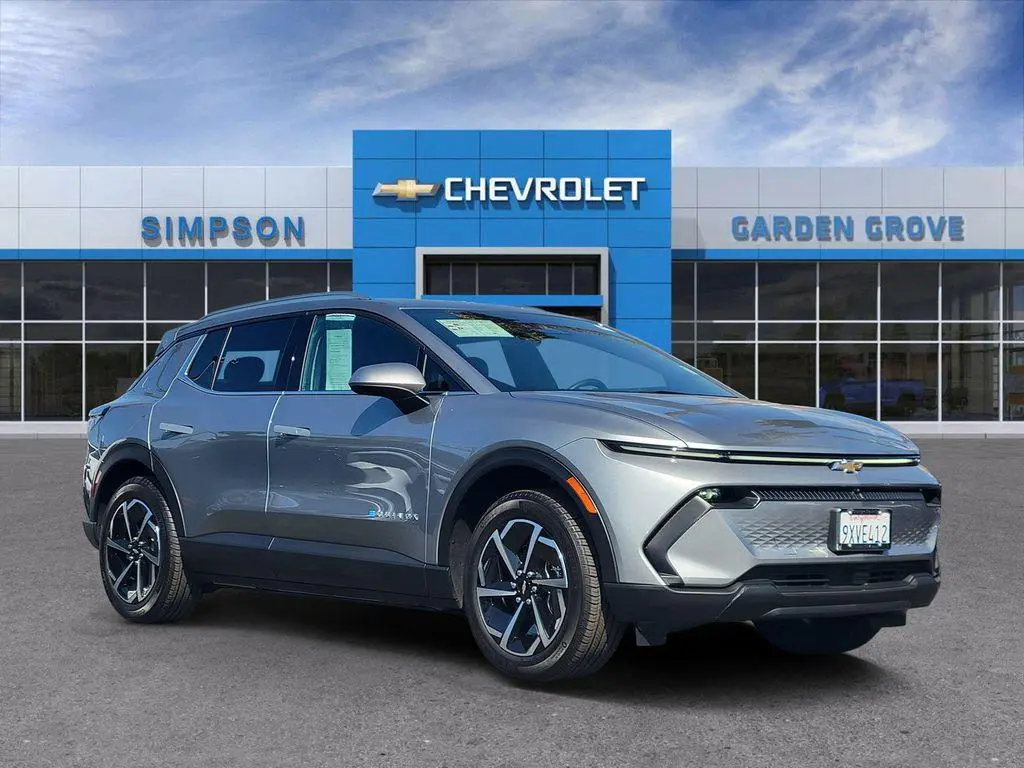 2026 Chevrolet Equinox EV LT 2