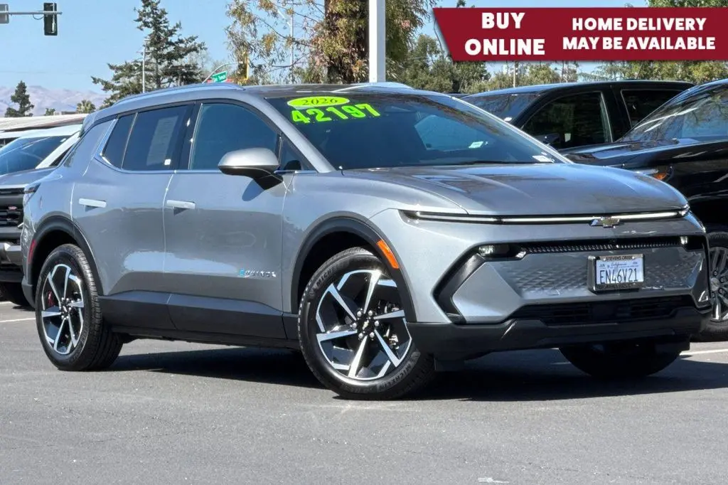 2026 Chevrolet Equinox EV LT 2