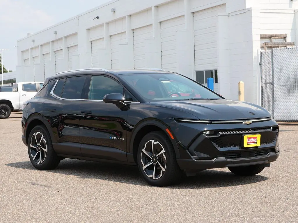 2026 Chevrolet Equinox EV LT 2