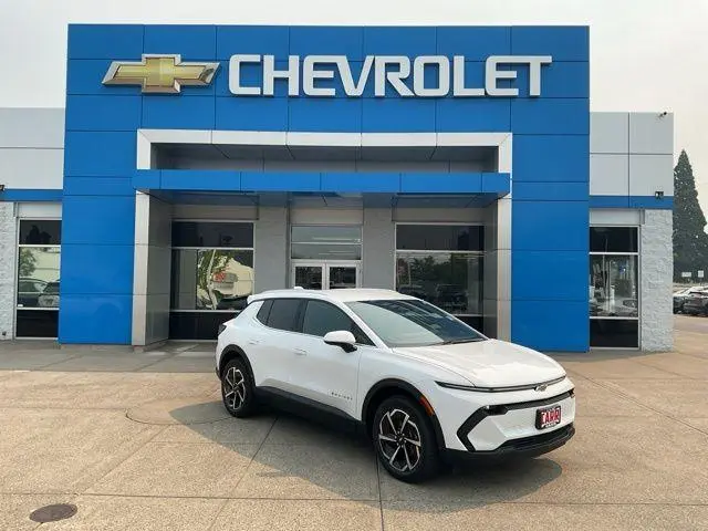 2026 Chevrolet Equinox EV LT 2