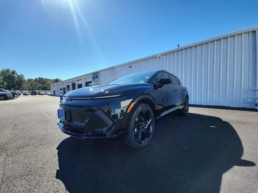 2025 Chevrolet Equinox EV RS
