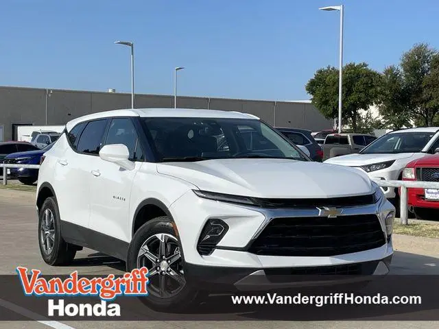 2025 Chevrolet Blazer LT