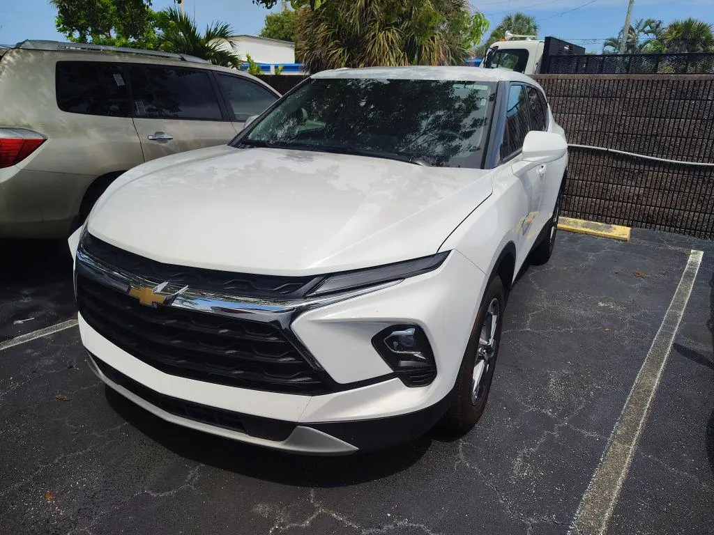 2025 Chevrolet Blazer LT