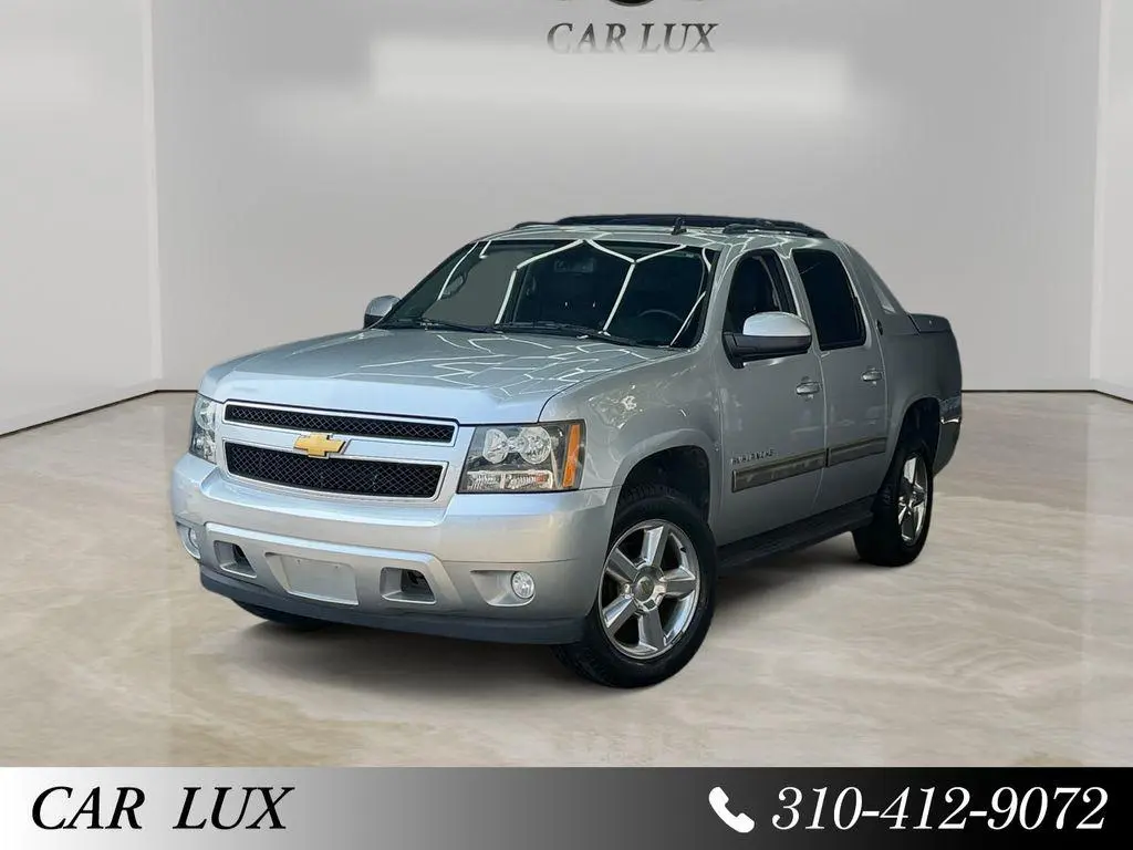 2013 Chevrolet Avalanche LS