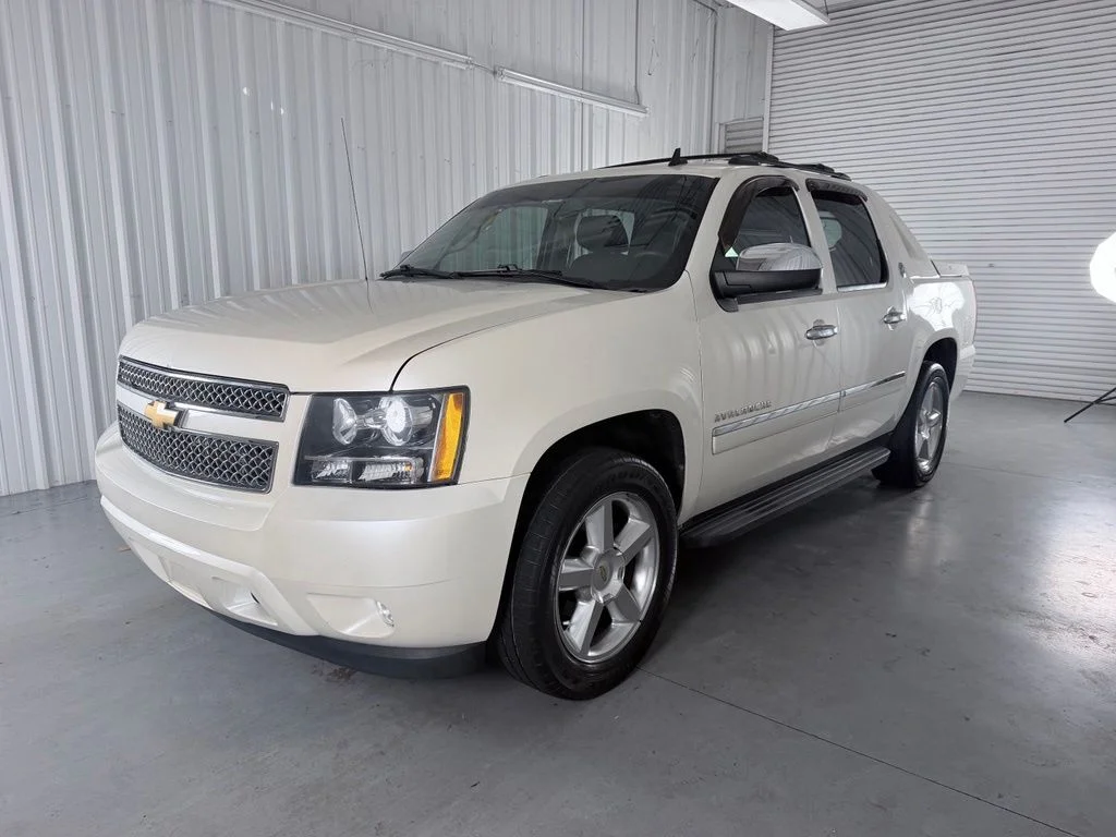 2013 Chevrolet Avalanche LTZ