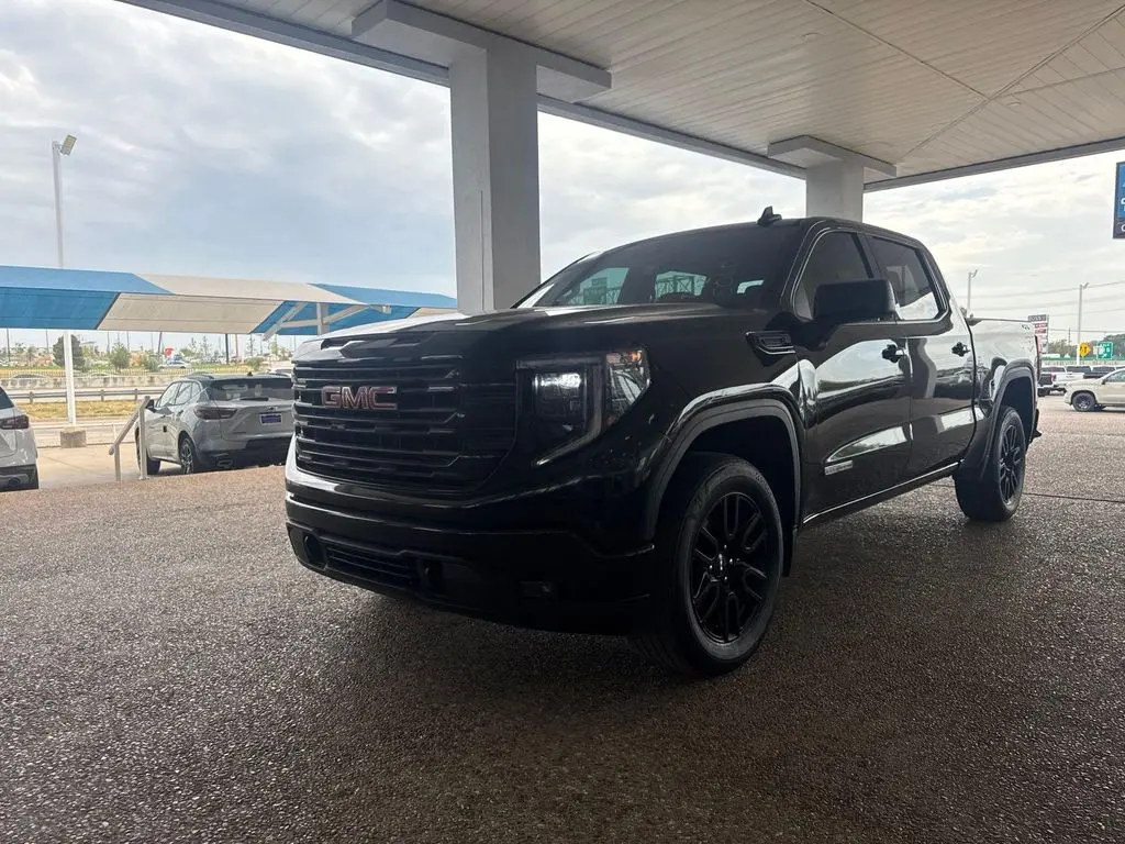2025 GMC Sierra 1500 Elevation