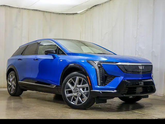 2027 Cadillac OPTIQ Luxury