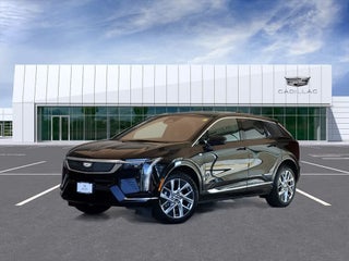 2025 Cadillac OPTIQ Luxury 2