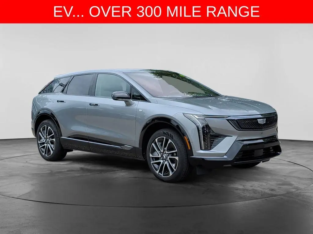 2025 Cadillac OPTIQ Sport 2