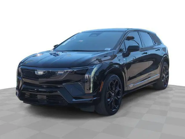 2025 Cadillac OPTIQ Sport 2