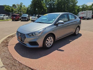 2022 Hyundai Accent SE