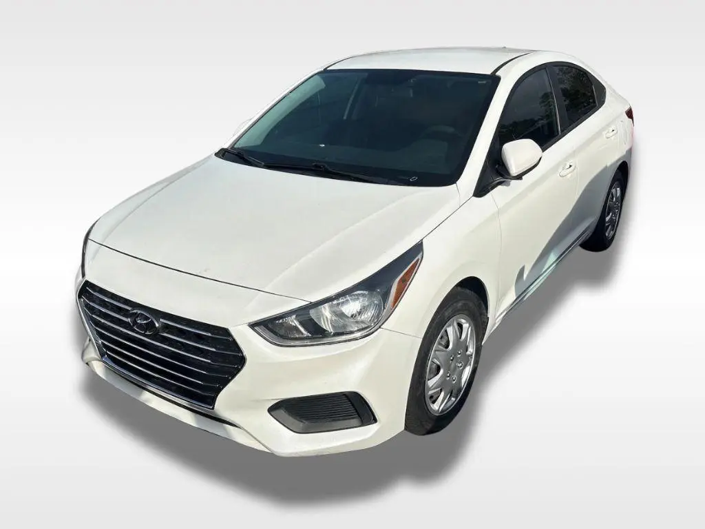 2022 Hyundai Accent SE