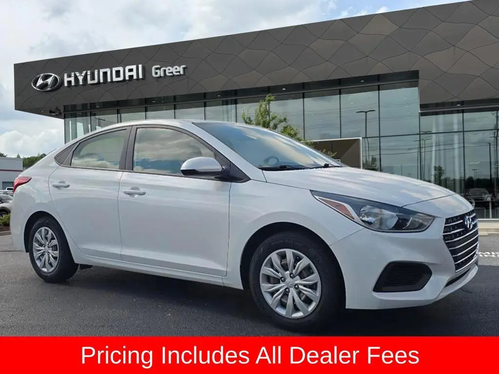 2022 Hyundai Accent SE