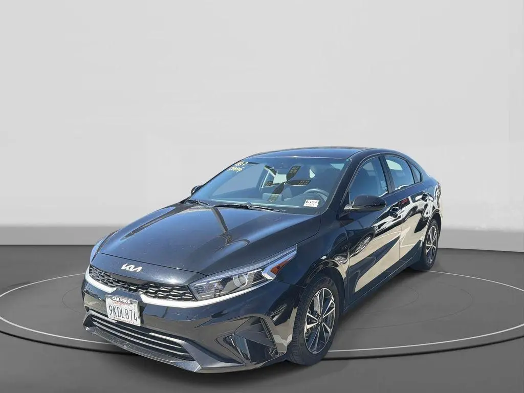 2024 Kia Forte LXS