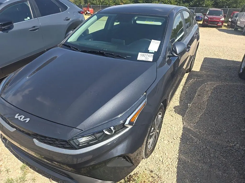 2024 Kia Forte LXS