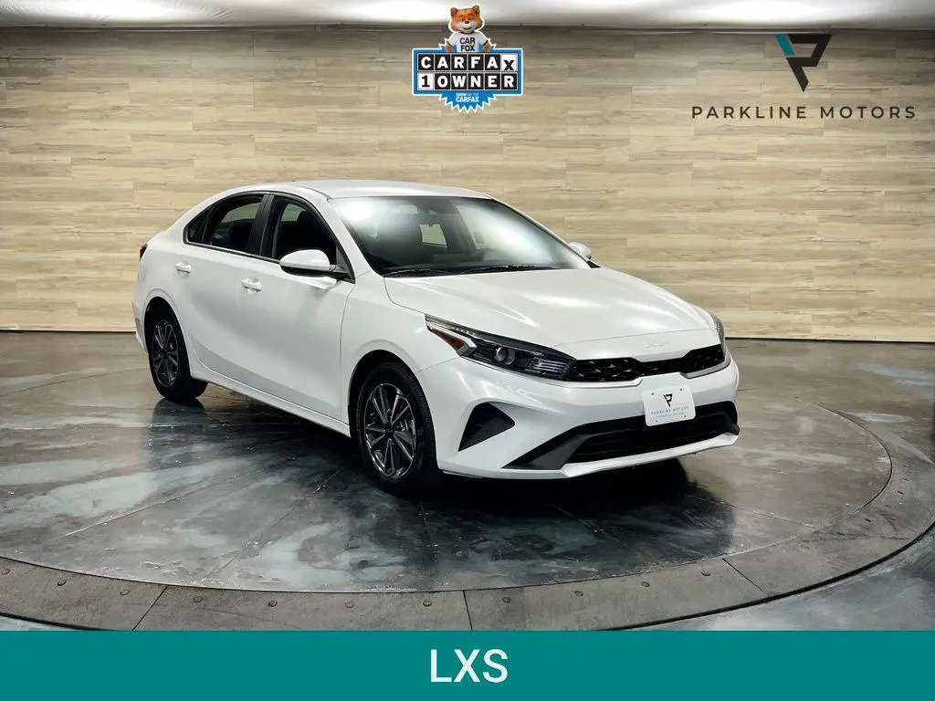2023 Kia Forte LXS