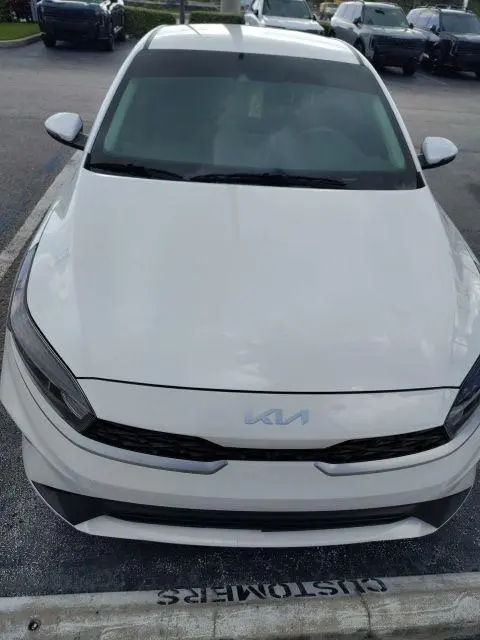 2024 Kia Forte LXS