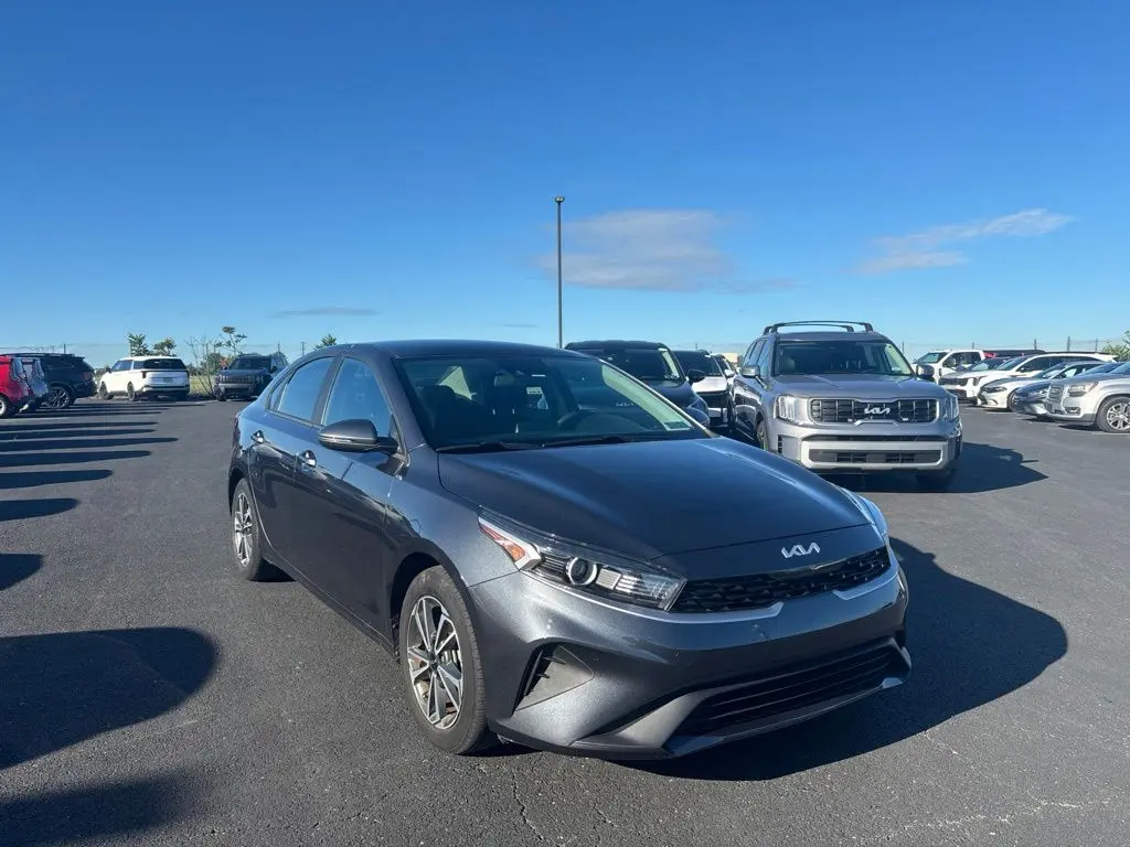 2023 Kia Forte LXS
