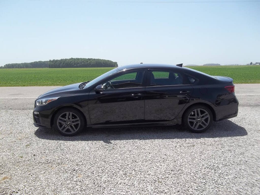 2021 Kia Forte GT-Line