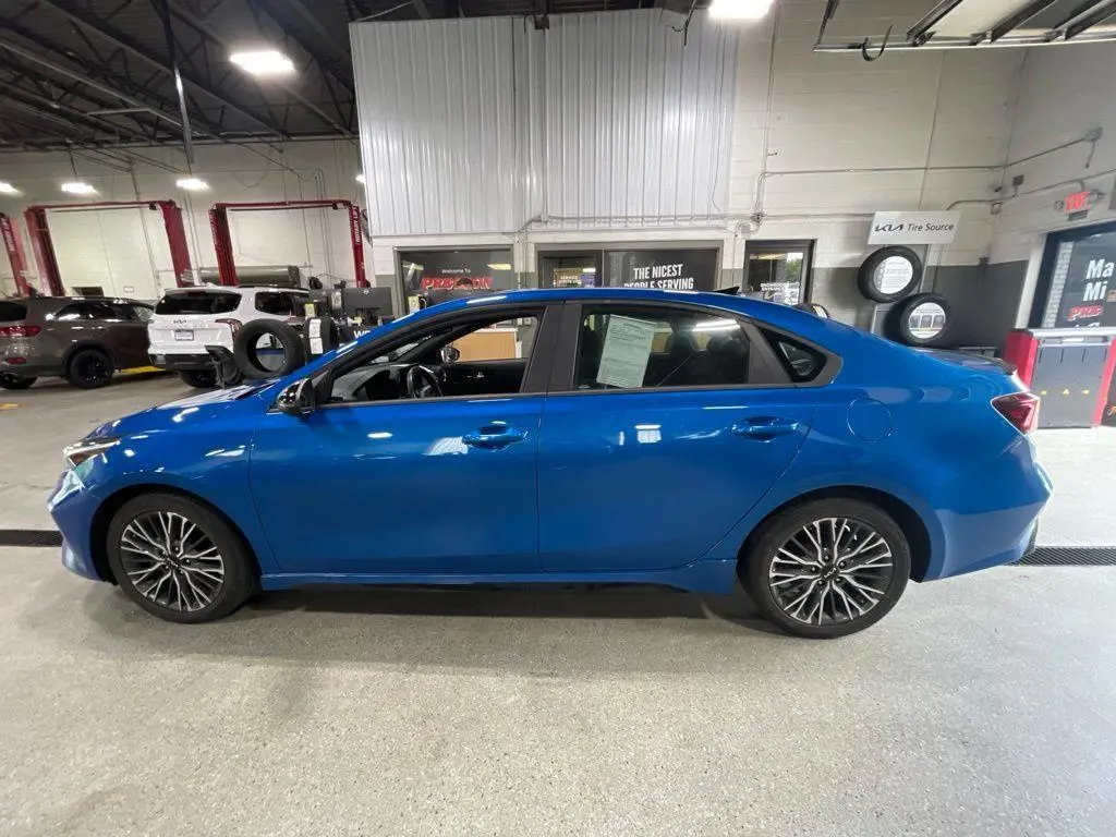 2024 Kia Forte GT-Line
