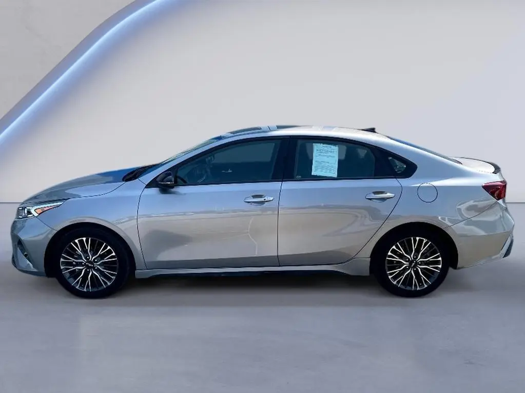 2023 Kia Forte GT-Line Auto
