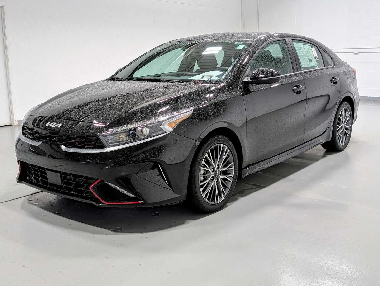 2023 Kia Forte GT-Line Auto