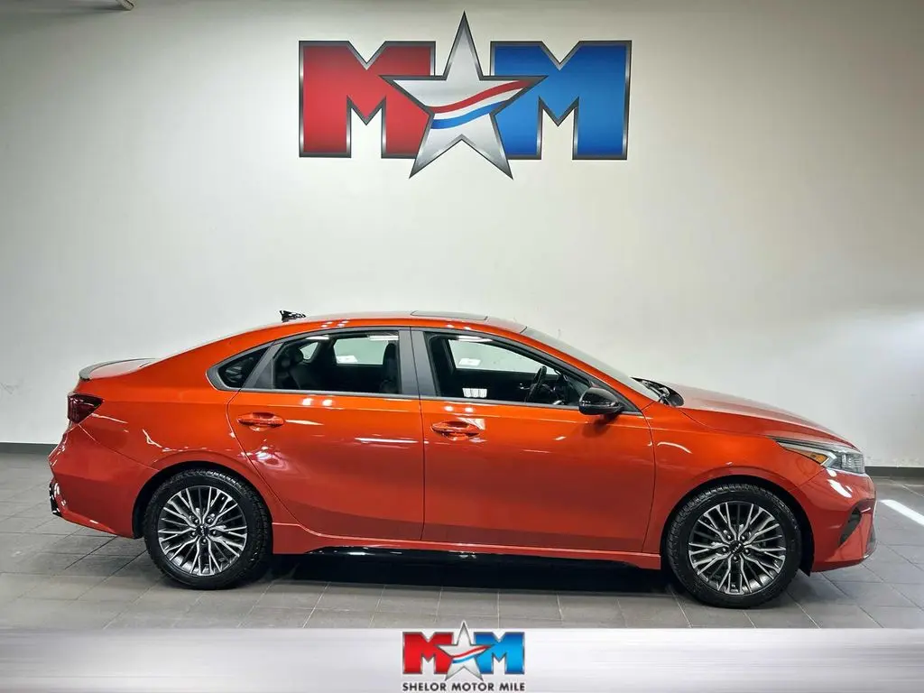 2023 Kia Forte GT-Line Auto