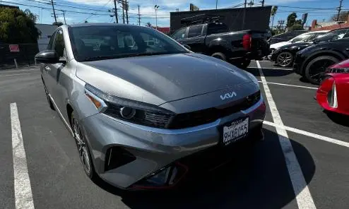 2023 Kia Forte GT-Line Auto