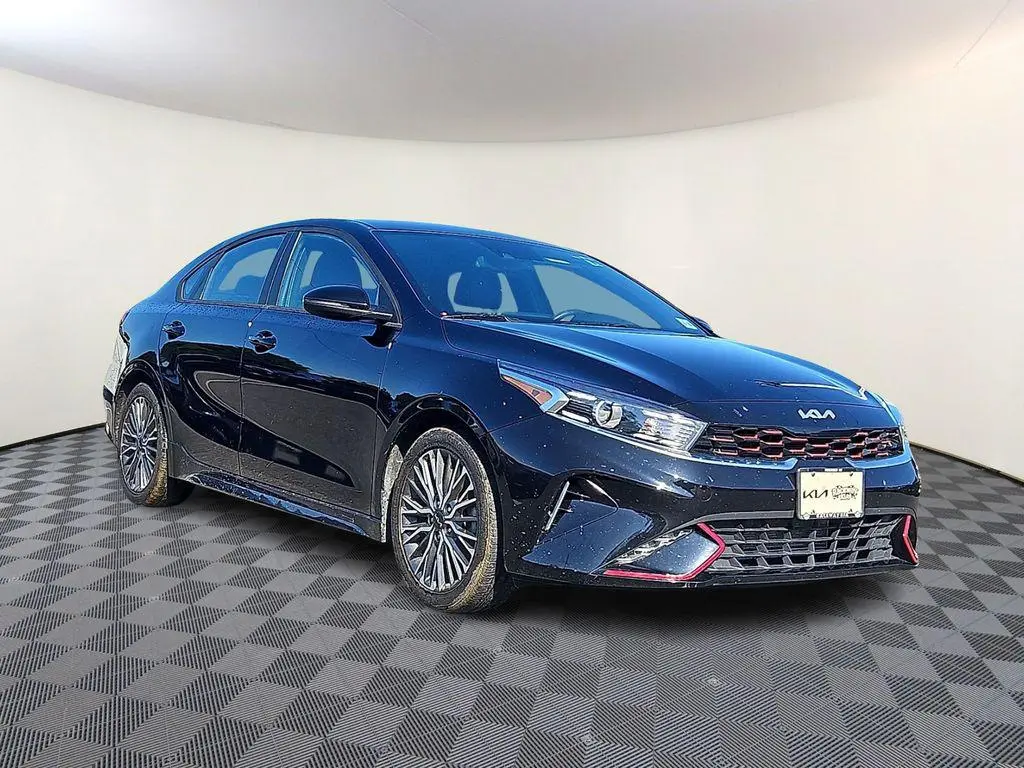 2023 Kia Forte GT-Line Auto