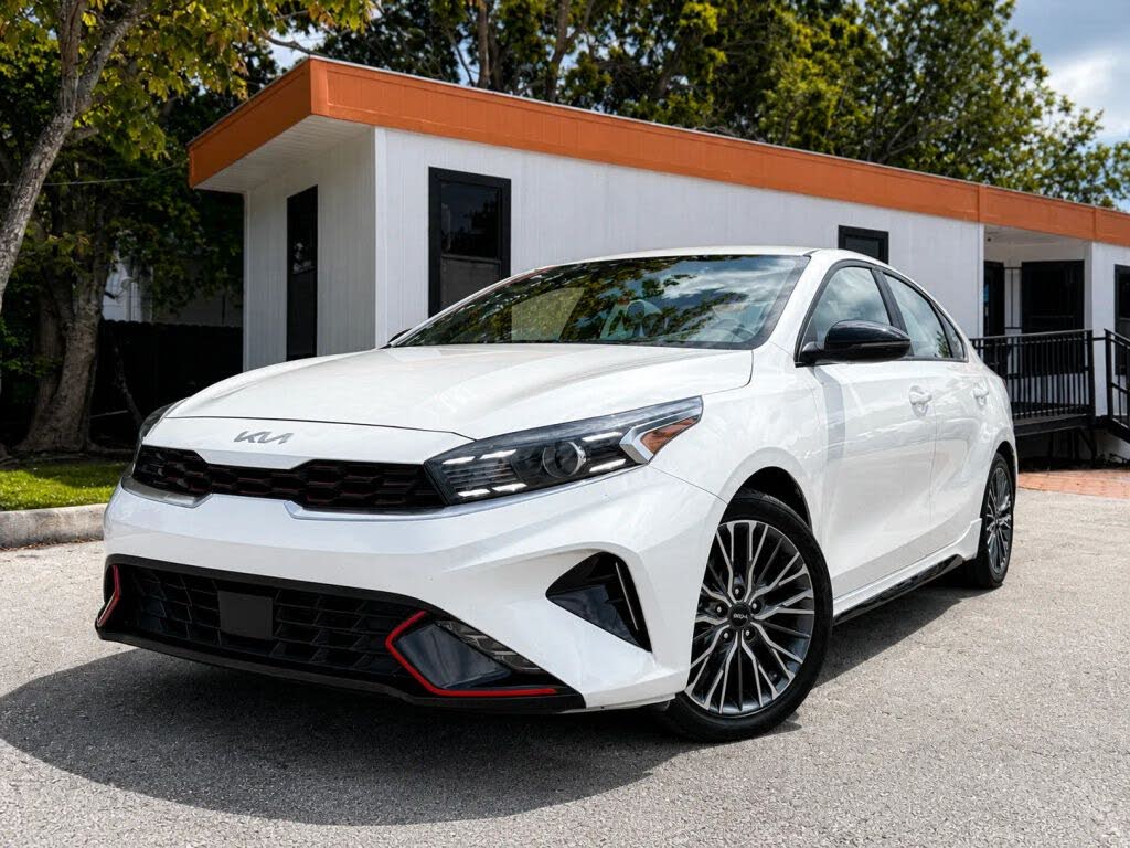 2022 Kia Forte GT-Line