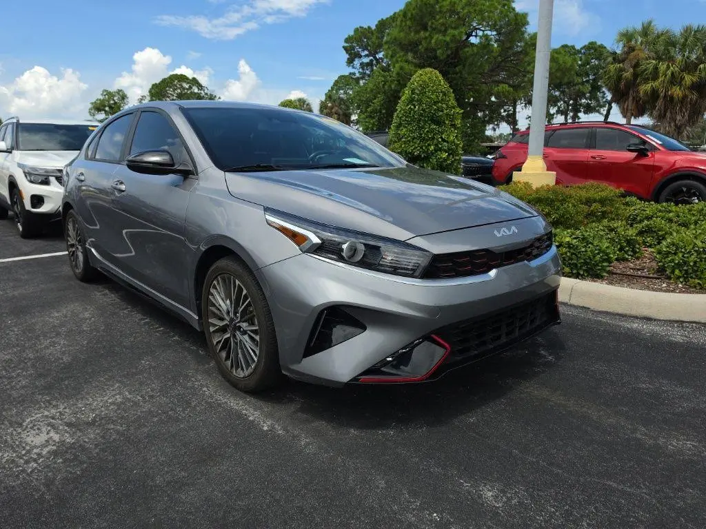 2023 Kia Forte GT-Line Auto