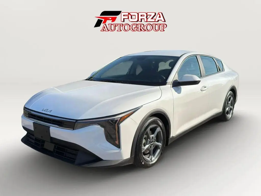 2025 Kia K4 LXS