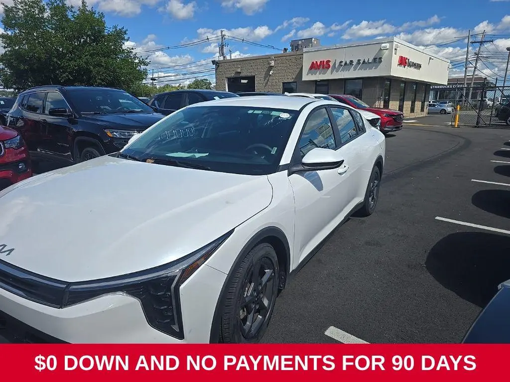 2025 Kia K4 LXS