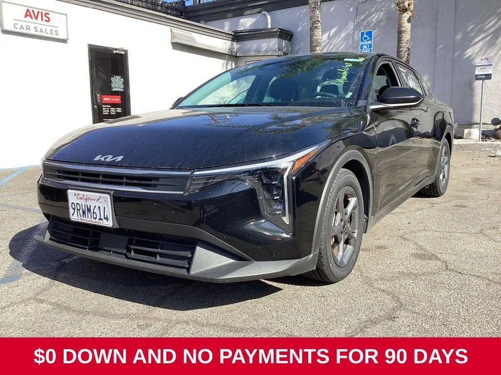 2025 Kia K4 LXS