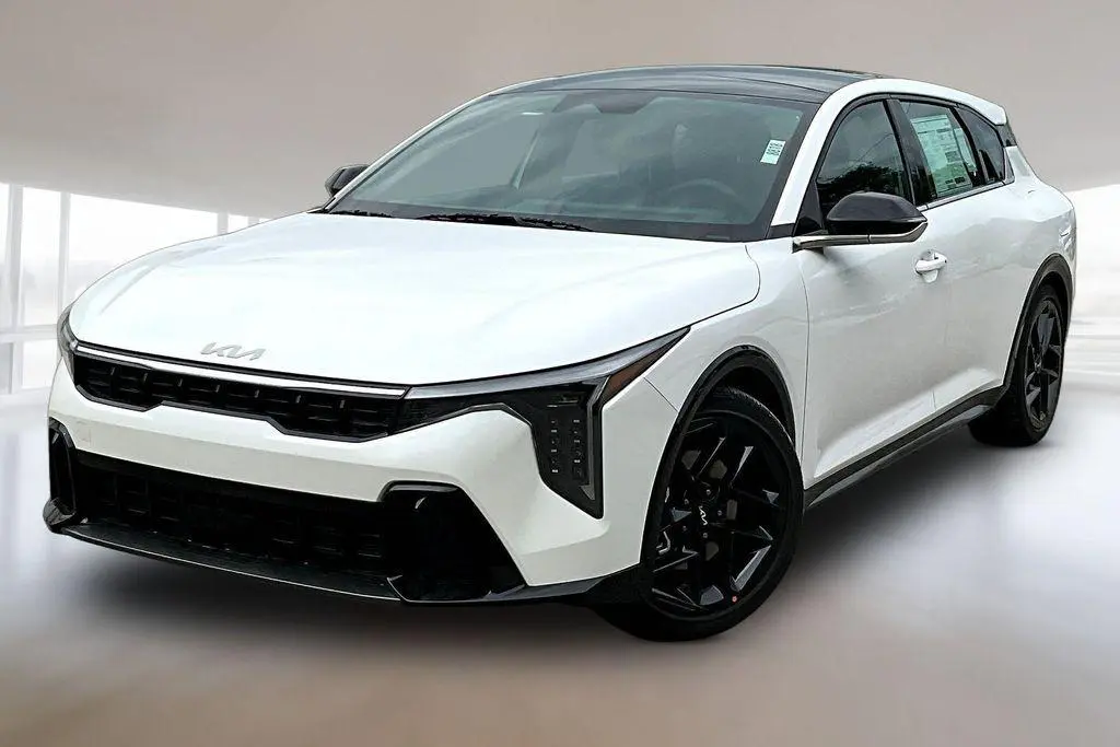 2026 Kia K4 GT-Line Turbo